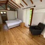 Villa Merry - 3br Ensuite - 50m To River