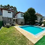 Merry - 3br Ensuite - 50m To River Villa *