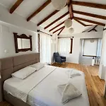 Merry - 3br Ensuite - 50m To River Villa