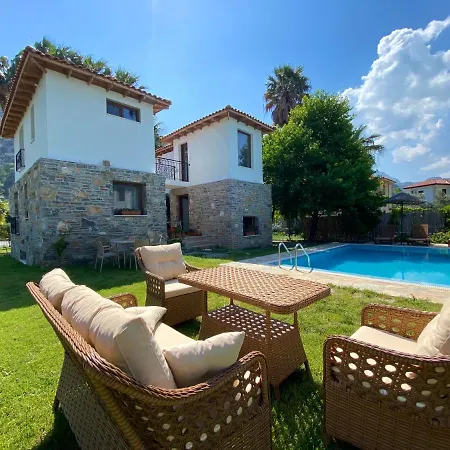 Villa Merry - Dalyan Stonehouse With Palmtrees, 50m To River *